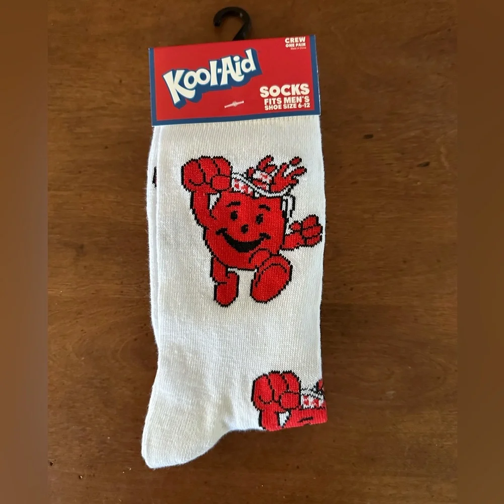 🌵3/$15 Red Koolaid crew socks ( see description)